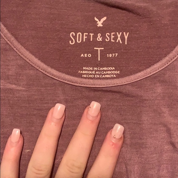 Purple L T shirt - Picture 3 of 4